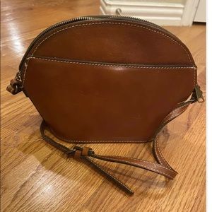 Patricia Nash  FIORA Dome  TAN LEATHER  Satchel   Preowned , 8x10x3.5”